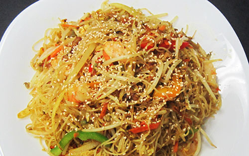 (56) Singapore Noodles